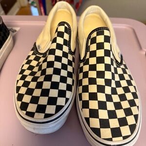 Men’s Size 10 Vans sneakers